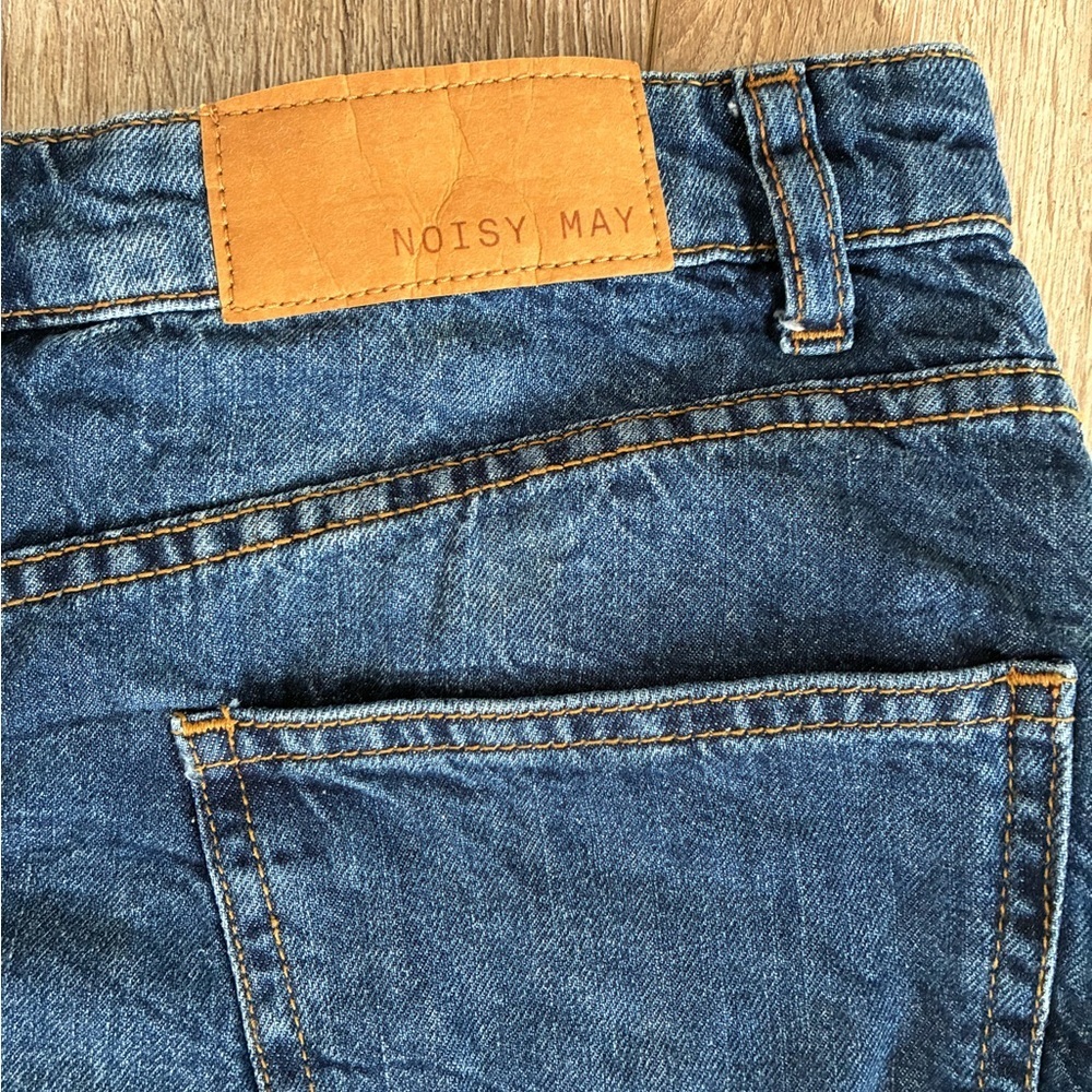 NOISY MAY Denim mini Jean skirt size small raw hem - Picture 5 of 7